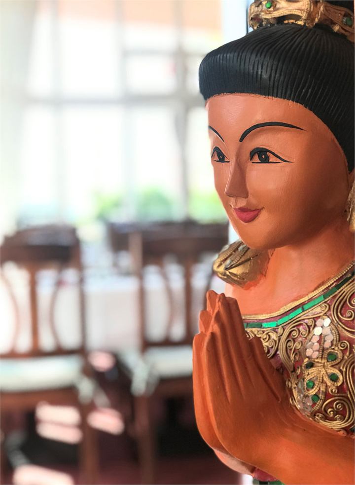 Thailändische Figur zur Begrüßung