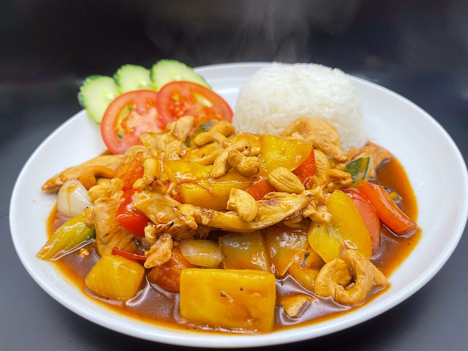 Nr. 31 Phad Briaw Whan – Süß-sauer mit Cashewkernen